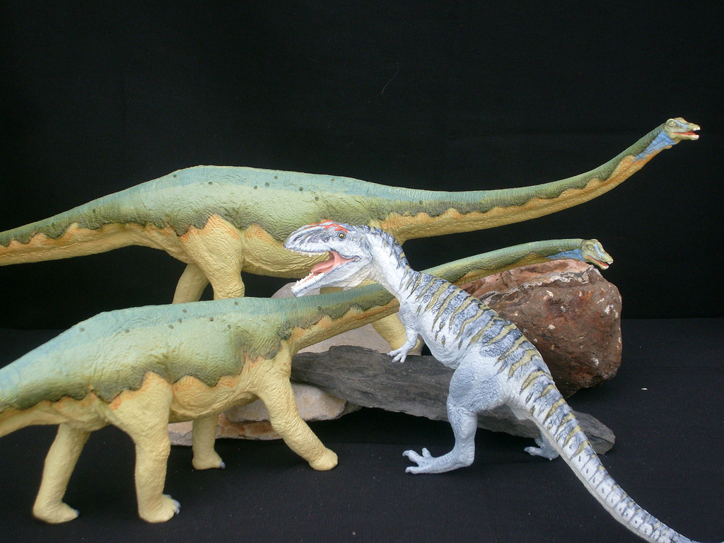 new 2008 dinosaur figures