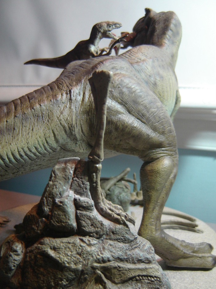 sideshow jurassic park velociraptor T. rex